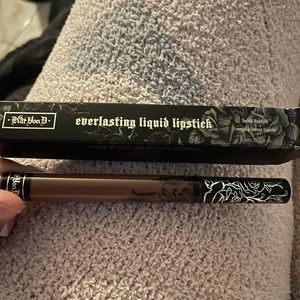 KAT VON D LIPSTICK